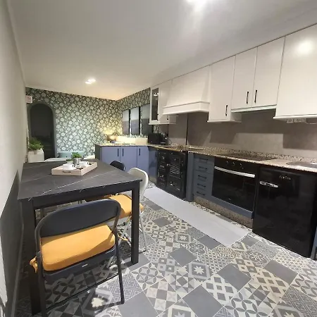 O Enxido - Vive Dentro De La Muralla De Ribadavia