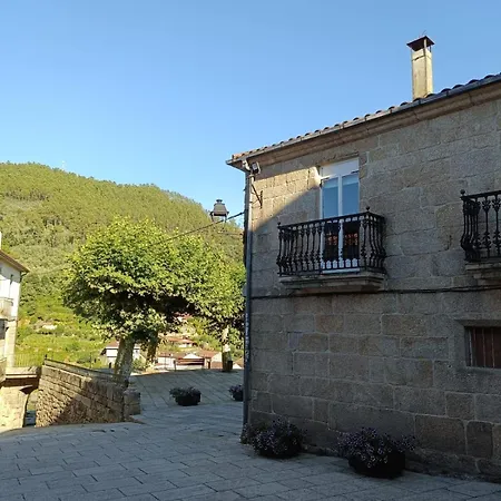 Сasa de vacaciones O Enxido - Vive Dentro De La Muralla De