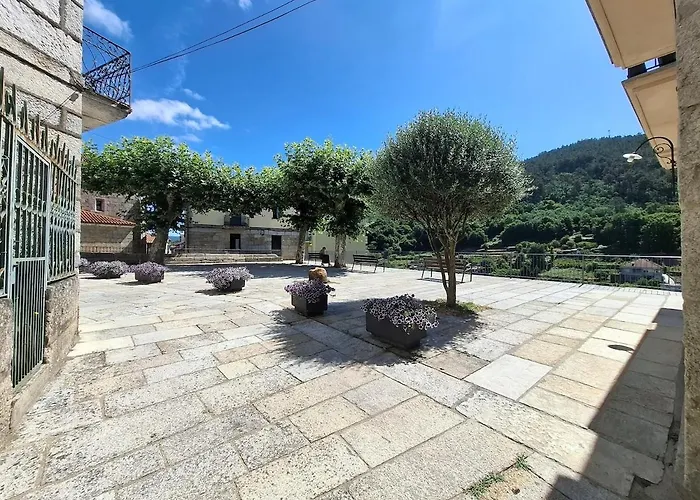 O Enxido - Vive Dentro De La Muralla De